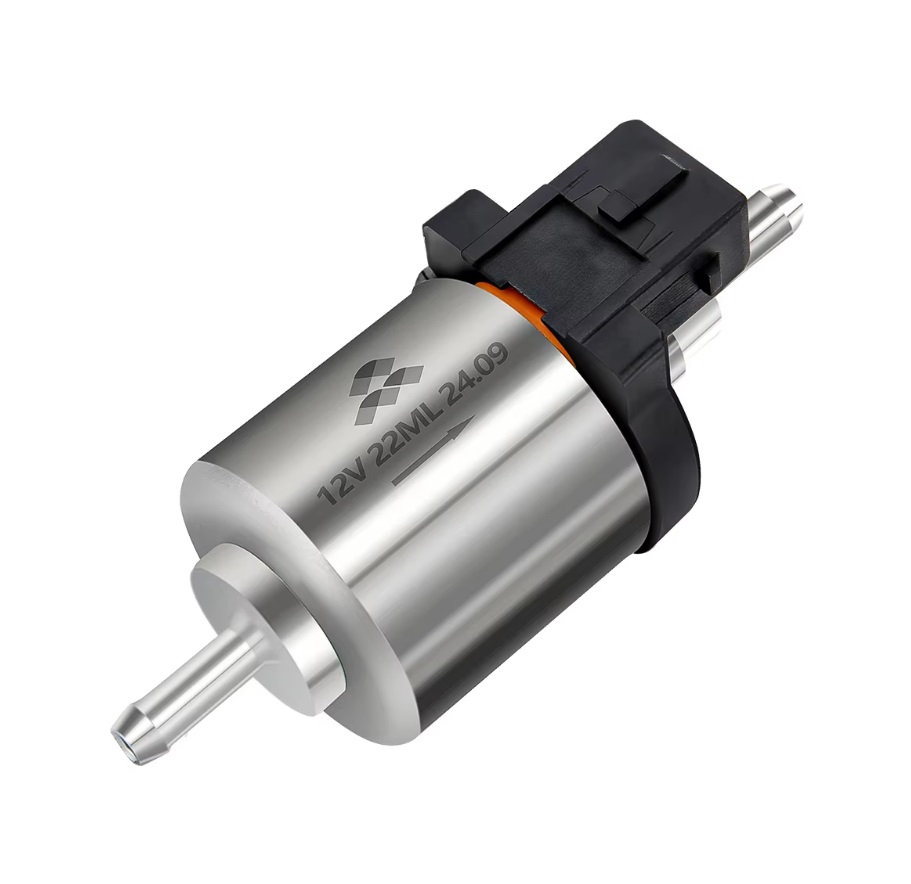 XL-AIRDD Tiché čerpadlo k nezávislému topení 12V, pro dieslová topení 2-8kW, objem podávané nafty 22ml